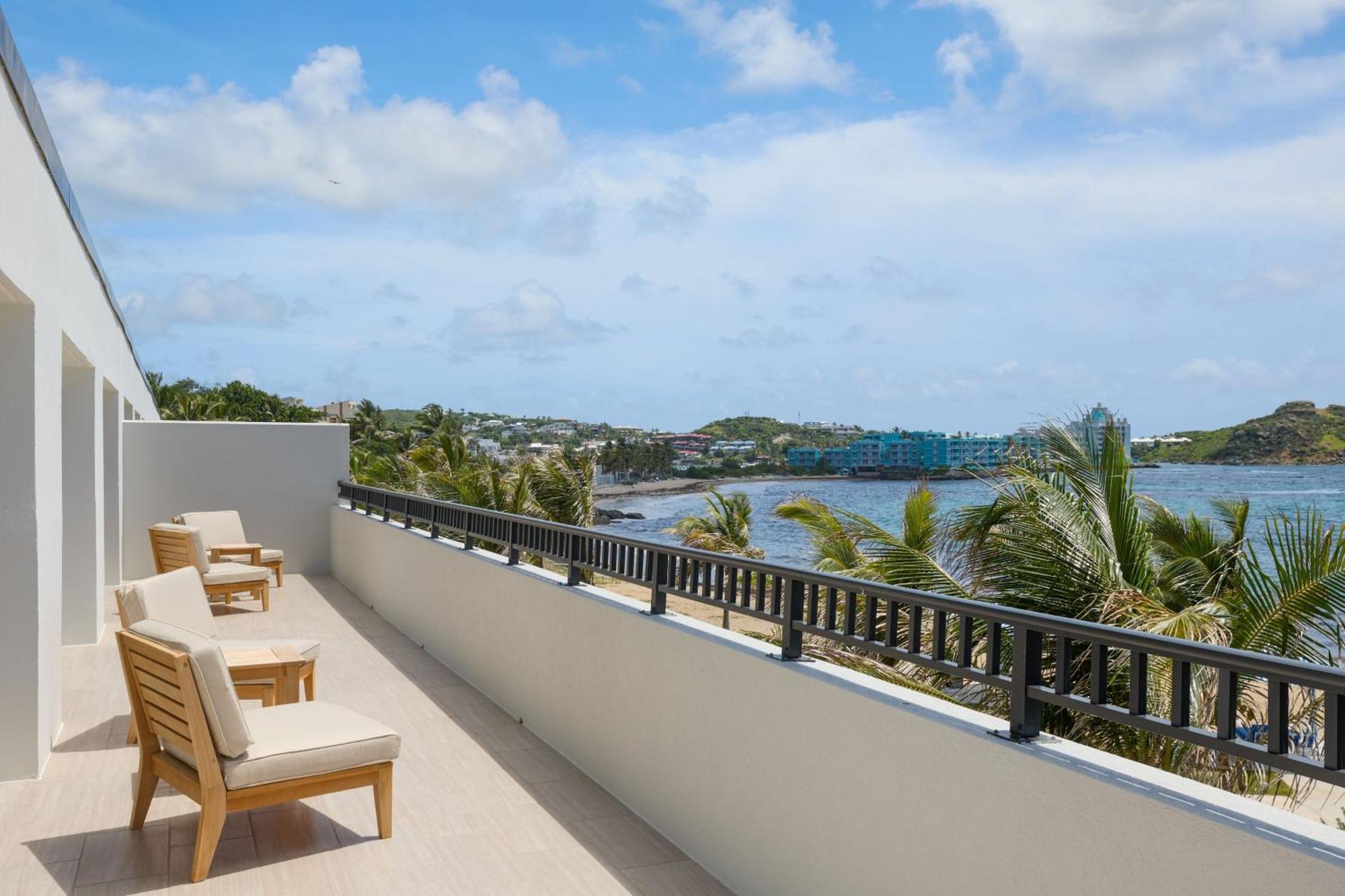 Jw Marriott St Maarten Beach Resort & Spa Dawn Beach Exterior photo