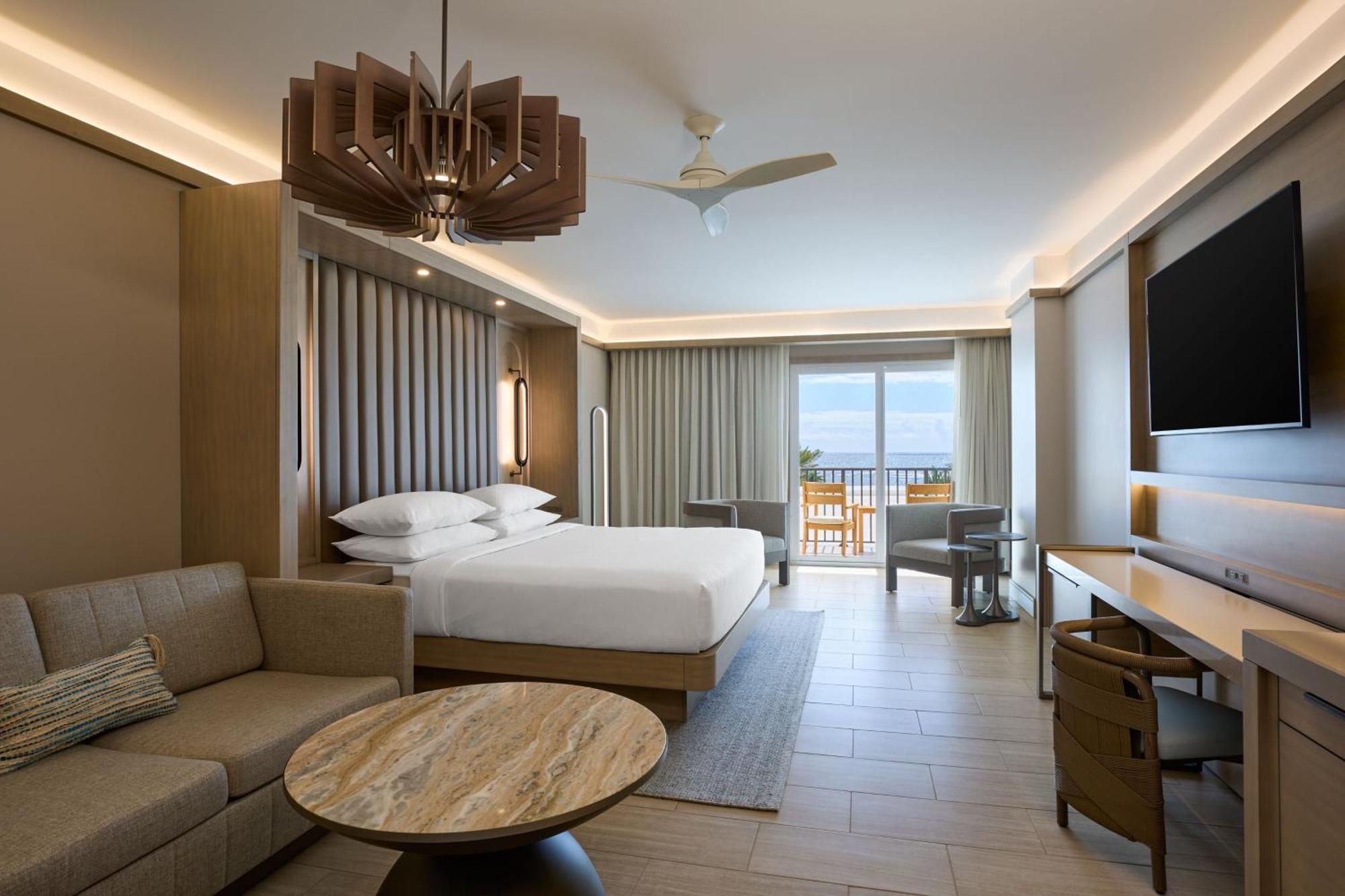 Jw Marriott St Maarten Beach Resort & Spa Dawn Beach Exterior photo