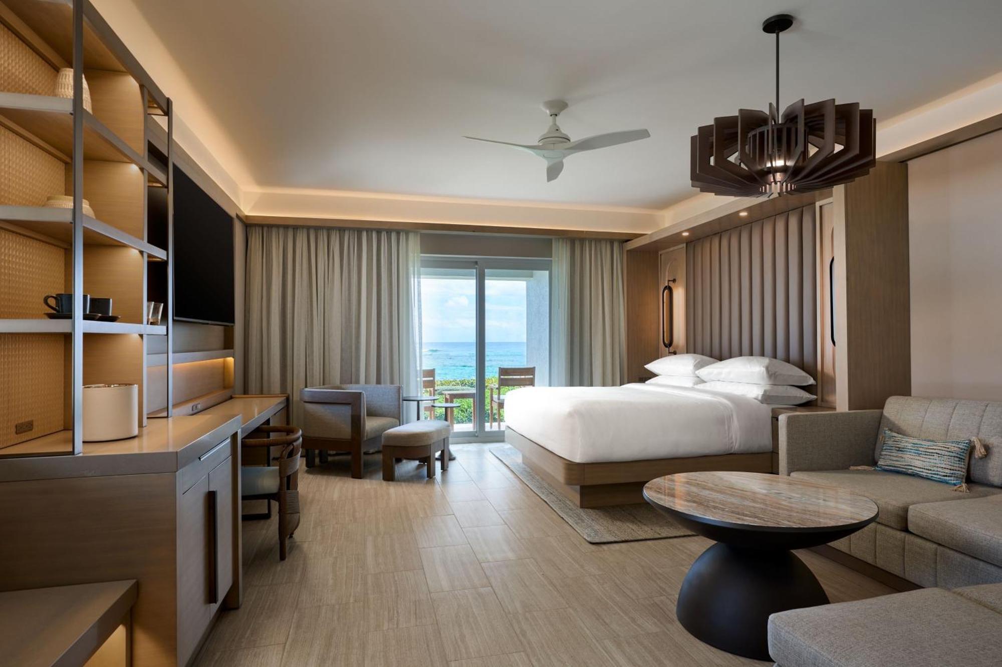 Jw Marriott St Maarten Beach Resort & Spa Dawn Beach Exterior photo